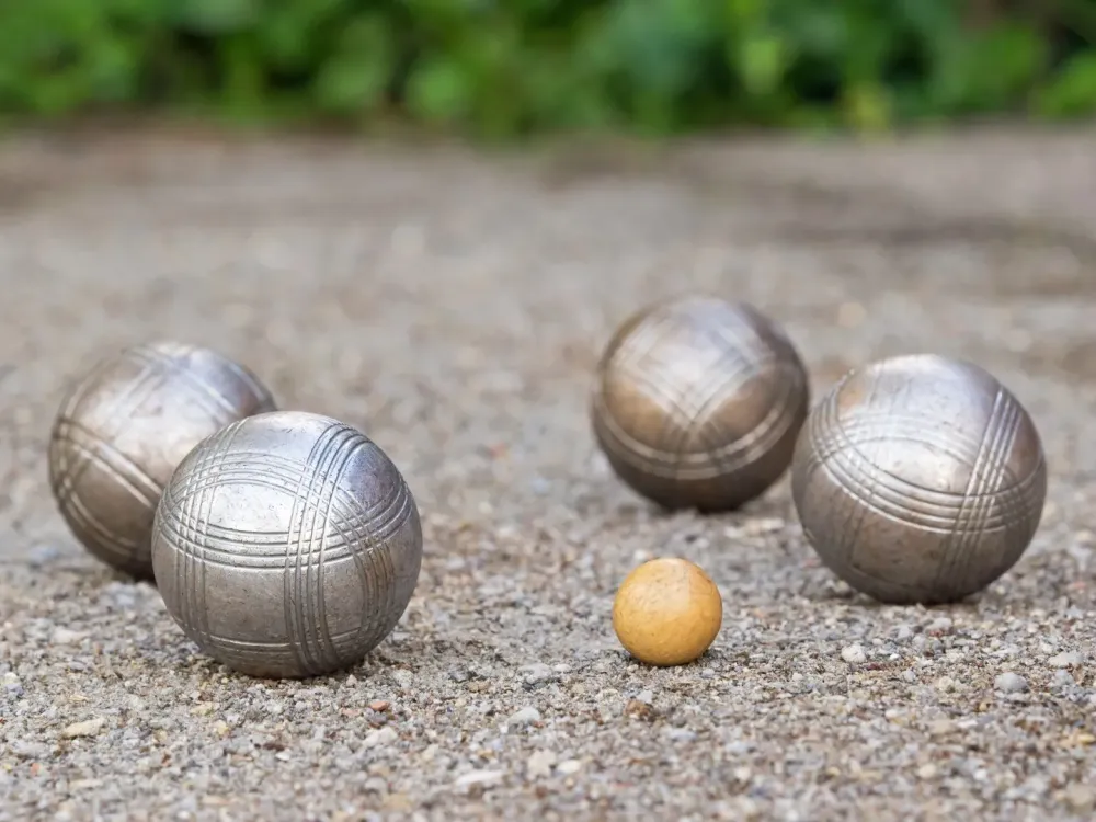 Terrain de boule de pétanque